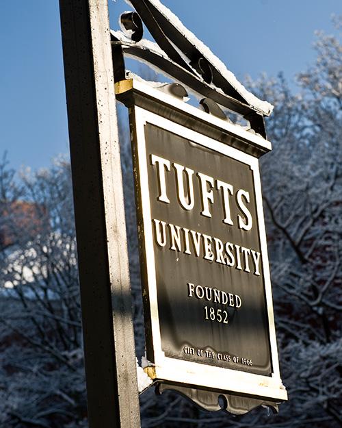 A sign saying TUFTS UNIVERSITY