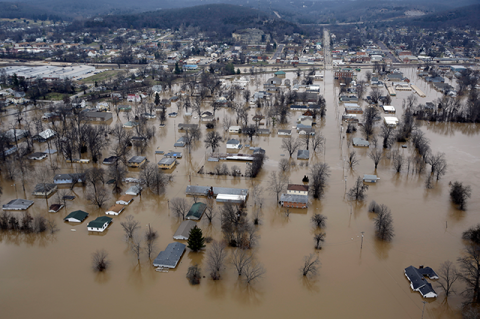 Flood waters in Pacific, Missouri in 2015. Photo: AP Photo/Jeff Roberson.