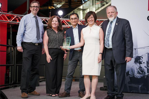 The Derby Entrepreneurship Center and Tufts Gordon Institute team accepted the Excellence in Curriculum Innovation in Entrepreneurship Award at the Rock and Roll Hall of Fame in Cleveland, Ohio.
